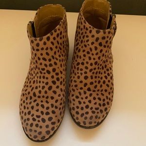 Girls leopard print booties